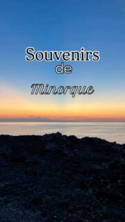 🌅 Souvenirs Minorquins 🌅 

Cette semaine, j’ai eu la chance de m’évader sur l’île de Minorque, aux Baléares. Je connaissais déjà Ibiza, tellement magnétique 🩷❤️🧡 mais Minorque a été tout aussi étonnante : des criques secrètes, des plages à couper le souffle, et une lumière qui inspire profondément.

Cette parenthèse a ravivé en moi une envie encore plus forte de créer des espaces qui racontent une histoire, d’inviter chacun à se fabriquer son univers unique, où l’authenticité et la couleur se mêlent pour transformer le quotidien en voyage.

Depuis la rentrée, je ressens cette impulsion de rendre chaque intérieur plus vivant, plus vibrant, presque comme une toile où l’on peut se perdre et se retrouver. Mon art, c’est cette invitation à habiter l’espace, à y insuffler de la joie, de la singularité, et à transformer le quotidien en une source d’inspiration permanente.

C’est une belle aventure qui continue, et j’ai hâte de partager tout cela avec vous, de vous inviter à vivre ces voyages immobiles, ces moments de beauté et d’authenticité, directement chez vous.

Merci d’être là, de me suivre et de faire partie de cette belle aventure. 

Dites-moi si vous connaissez Les Baléares ! Il nous manque encore Mallorque pour boucler le tour de ces îlots magnifiques 😉

#DécoDIntérieur
#Art
#Inspiration
#Unique
#VoyageImmobilier
#Créativité
#DesignIntérieur
#Ambiance
#ArtDeVivre
#DécorationAuthentique
#artisticlifestyle