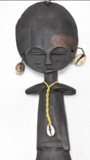 53 ans… 
Comme le temps passe !
Mes passions sont intactes 
Et la vie m’apprend tout chaque jour 
J’explore mon chemin 
Je prends ses virages 
Glisse sur ses pentes
tantôt douces
tantôt vertigineuses 
Saute de cailloux en rochers
Tapote les flaques 
J’affronte ses côtes
Entre découragement parfois mais enthousiasme souvent
Me frotte aux branchages
aux hautes herbes
Cueille les fleurs écloses 
Hume les parfums de la nature
Respire l’air frais 
Contemple 

Merci de faire partie des rencontres qu’il m’offre !

Love Life

#viedartiste
#lovelife
#birthday